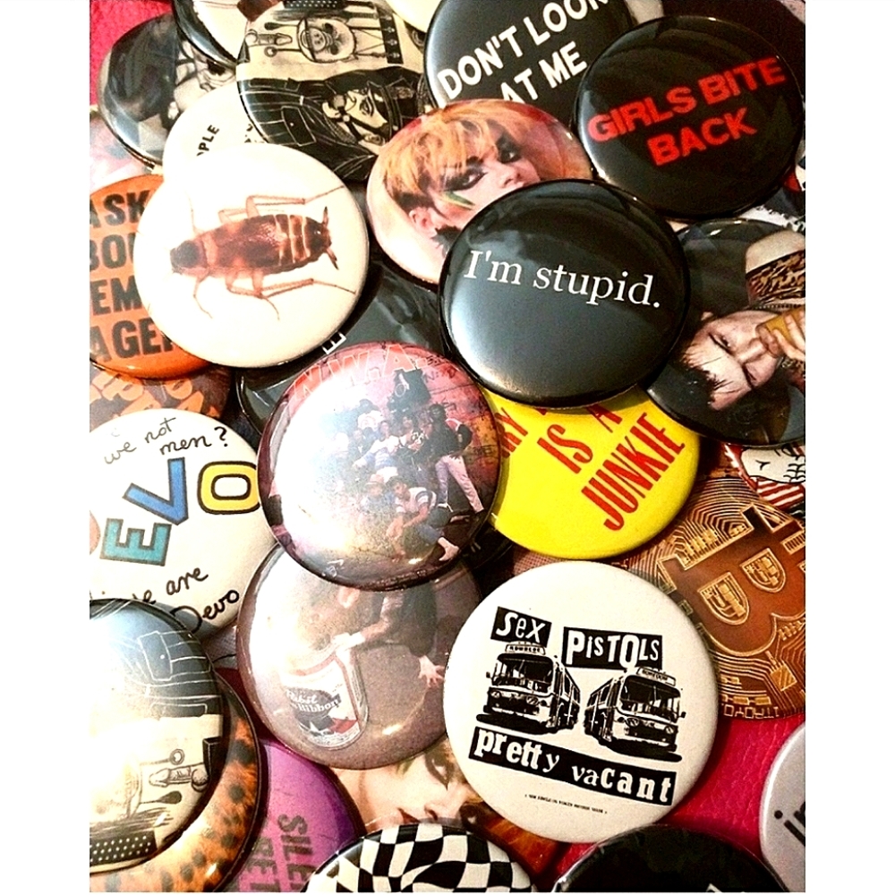 Mix of 20 RANDOM 2.25 inch pins!